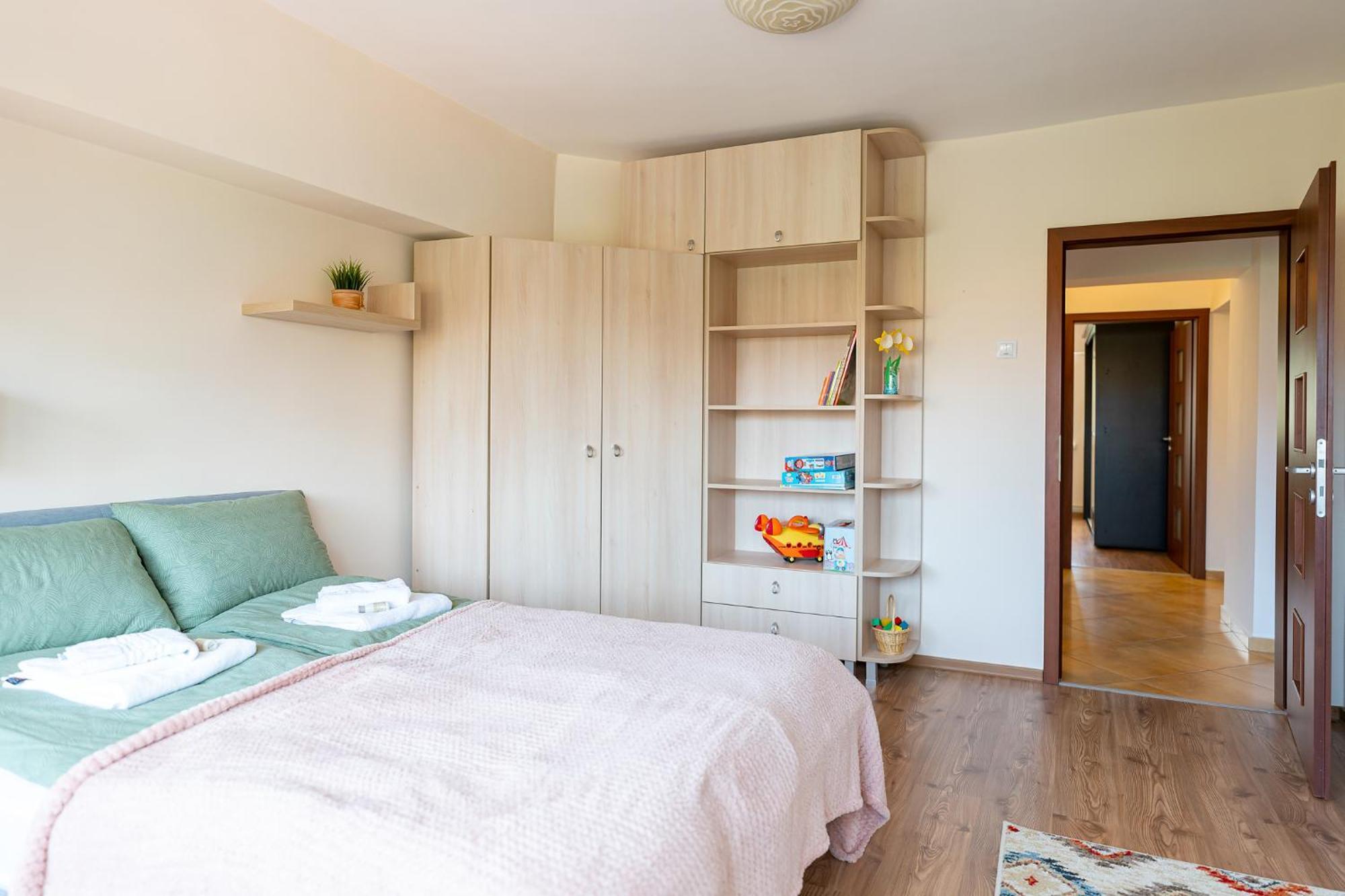 Metropolitan Wildscape View Apartment Brasov Exterior photo